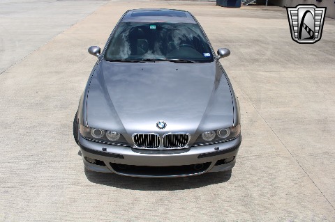 2002 BMW M5 image 22
