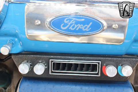 1948 Ford Custom image 133