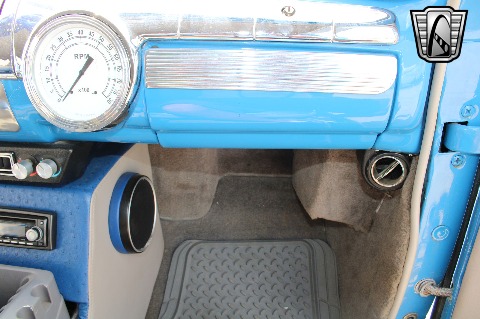 1948 Ford Custom image 131