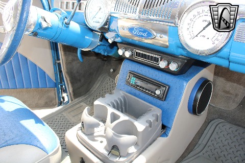 1948 Ford Custom image 132