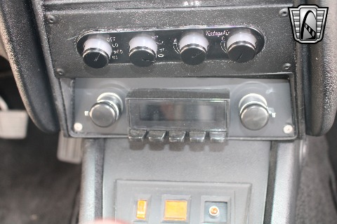 1970 Datsun 240Z image 121