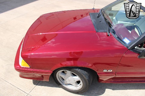 1993 Ford Mustang image 30