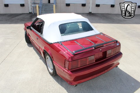 1993 Ford Mustang image 7