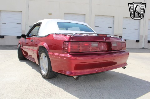 1993 Ford Mustang image 9