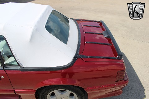 1993 Ford Mustang image 36