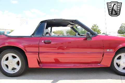 1993 Ford Mustang image 42