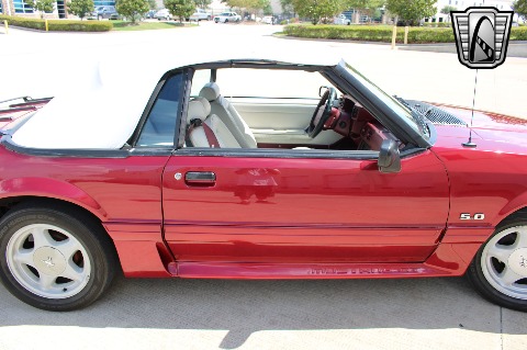 1993 Ford Mustang image 43