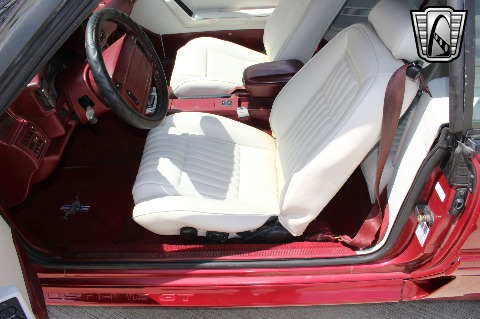 1993 Ford Mustang image 106