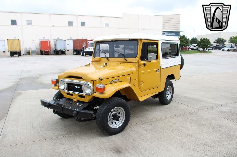 1977 Toyota FJ43 image 3