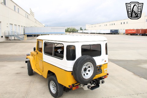 1977 Toyota FJ43 image 7