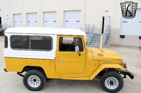 1977 Toyota FJ43 image 16