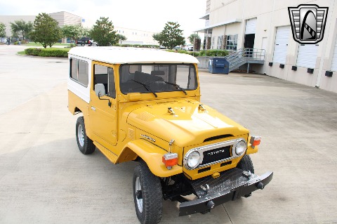 1977 Toyota FJ43 image 19
