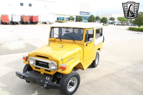 1977 Toyota FJ43 image 25