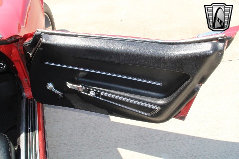 1968 Chevrolet Corvette image 109