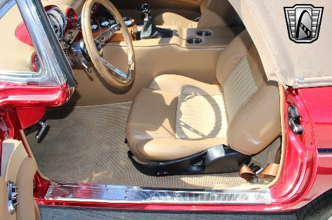 1956 Ford Thunderbird image 108