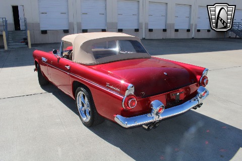1956 Ford Thunderbird image 11