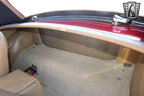 1956 Ford Thunderbird image 119