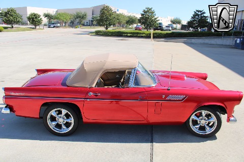 1956 Ford Thunderbird image 19