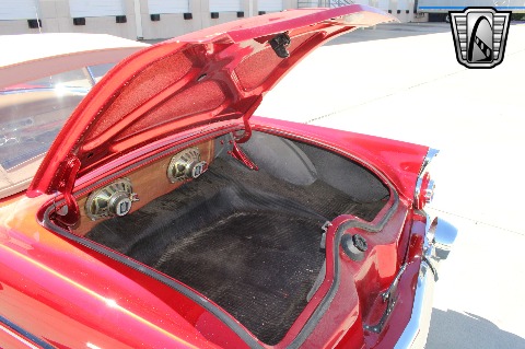 1956 Ford Thunderbird image 132