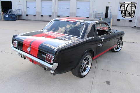 1966 Ford Mustang image 14