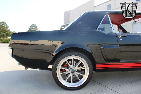 1966 Ford Mustang image 40