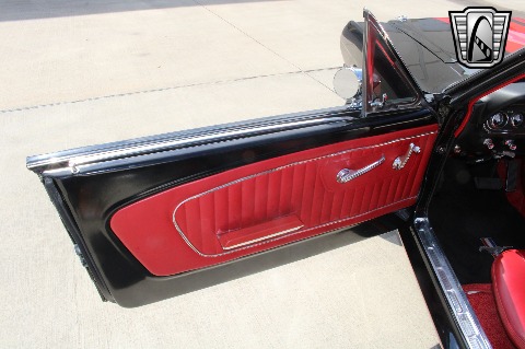 1966 Ford Mustang image 100