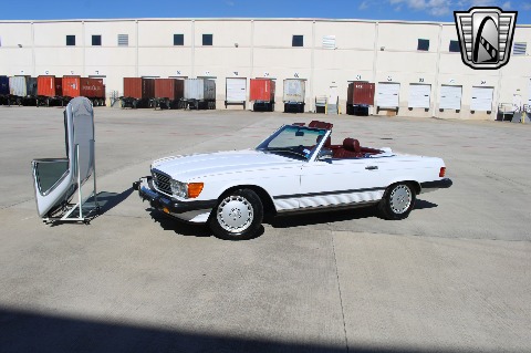 1986 Mercedes-Benz 560SL image 3