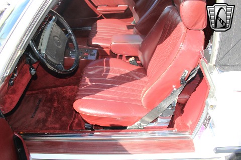 1986 Mercedes-Benz 560SL image 108