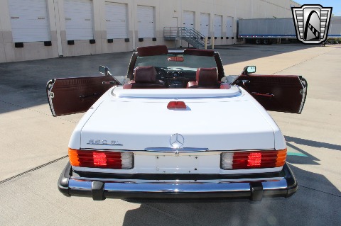 1986 Mercedes-Benz 560SL image 5