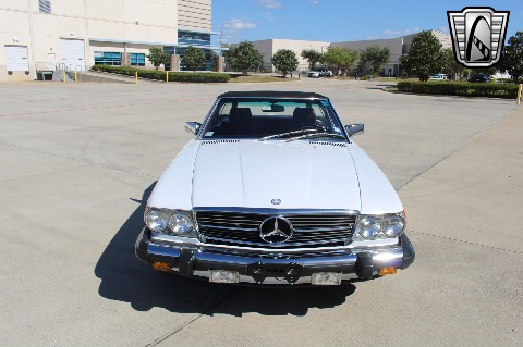 1986 Mercedes-Benz 560SL image 31