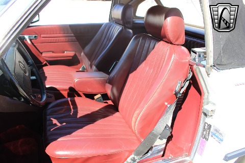 1986 Mercedes-Benz 560SL image 109