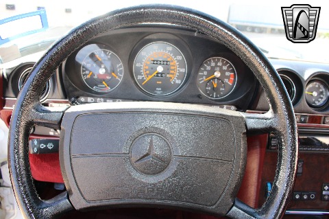 1986 Mercedes-Benz 560SL image 116
