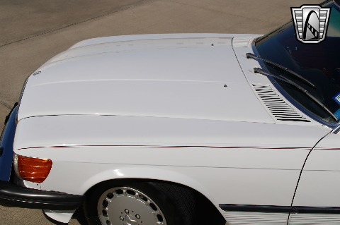 1986 Mercedes-Benz 560SL image 39
