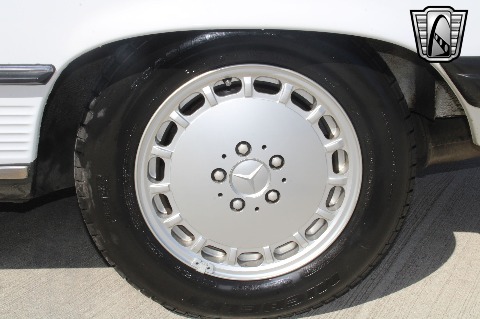 1986 Mercedes-Benz 560SL image 43