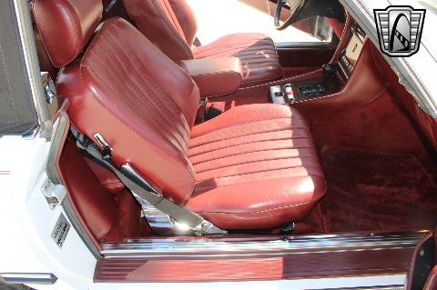 1986 Mercedes-Benz 560SL image 121
