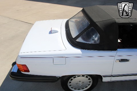 1986 Mercedes-Benz 560SL image 50