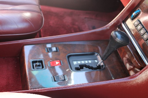 1986 Mercedes-Benz 560SL image 129