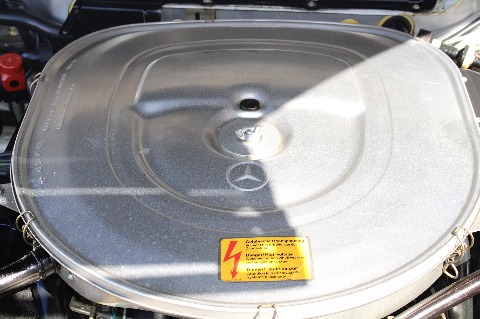 1986 Mercedes-Benz 560SL image 104