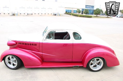 1938 Chevrolet Coupe image 4