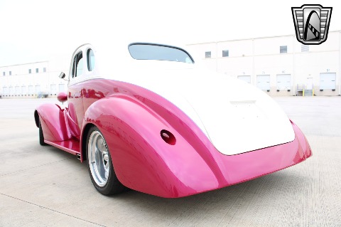 1938 Chevrolet Coupe image 9