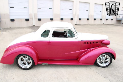 1938 Chevrolet Coupe image 16