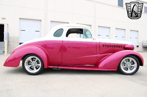 1938 Chevrolet Coupe image 18