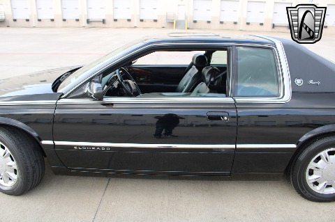 1996 Cadillac Eldorado image 32