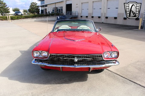 1966 Ford Thunderbird image 9