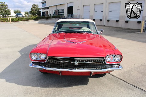 1966 Ford Thunderbird image 35