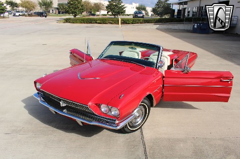 1966 Ford Thunderbird image 10