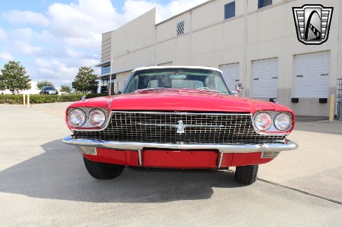 1966 Ford Thunderbird image 36