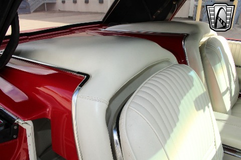 1966 Ford Thunderbird image 140