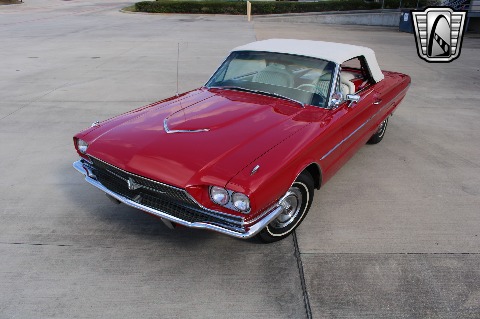 1966 Ford Thunderbird image 37