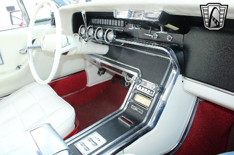 1966 Ford Thunderbird image 144